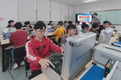 就業(yè)率超94%，華為工程師來當(dāng)老師，成都東軟單招第一年，請別錯(cuò)過教育科技與技術(shù)開發(fā)