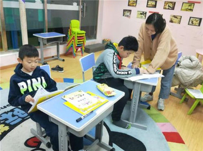 環(huán)球博雅少兒英語加盟費(fèi)用及教育科技技術(shù)開發(fā)分析